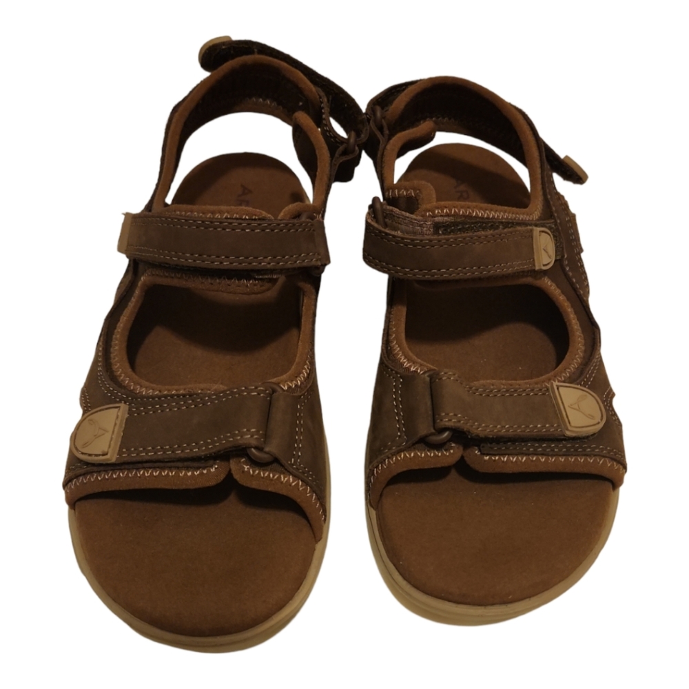 Aravon sandals